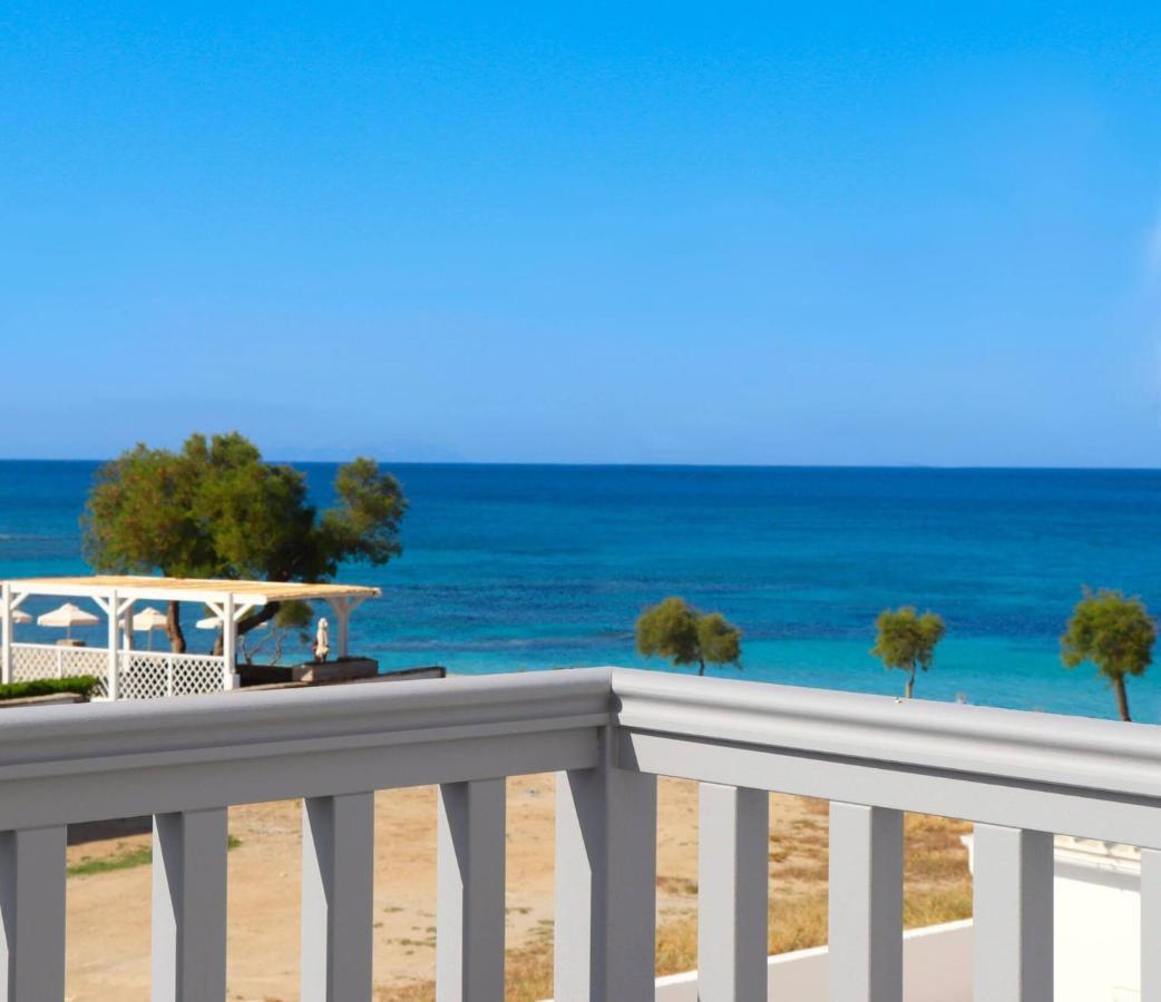 Beach Apartment Thalia With Hot Tub And Sea View Agios Prokopios  Bagian luar foto